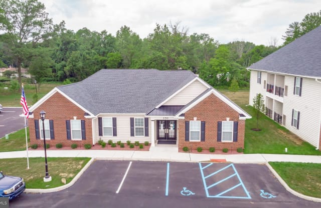 201 CHAPEL COURT - 201 Chapel Ct, Levittown, PA 19054