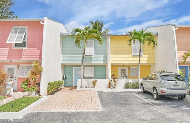 3129 SE Indian Street unit: 3 photos photos
