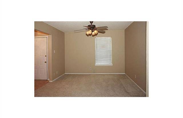 876 Bitternut Drive Gallery 4