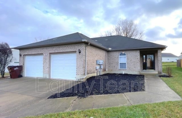 786 Tamarack Ct - 786 Tamarack Court, Lebanon, OH 45036