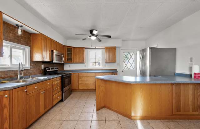 SECURE your spot TODAY and ENJOY $100 OFF the 1st MONTH of rent if signed lease by 01/22/25! DAZZLING 3 BEDROOM AVAILABLE NOW IN GREENSBURG! APPLY NOW! - 1734 Washington Street, South Greensburg, PA 15601