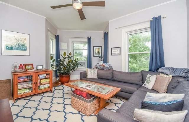 192 Auburndale Avenue Gallery 3
