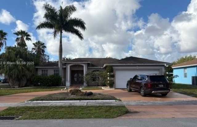 774 NW 16th Pl photos photos