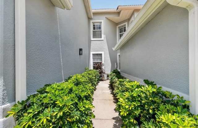 1285 Sweetwater Cv Gallery 4