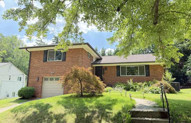 9209 E PARKHILL Drive photos photos