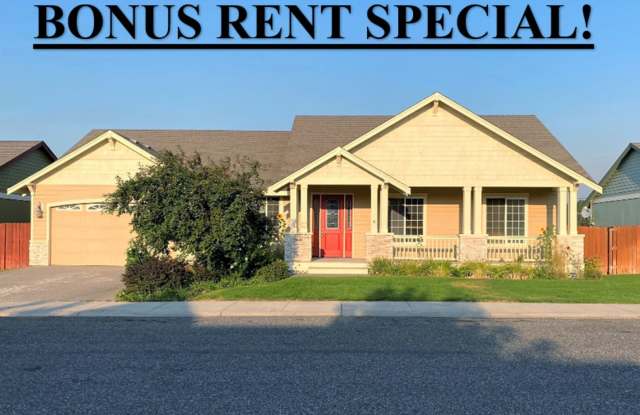 BONUS RENT SPECIAL! Large 3 Bed Home with Office, Fenced Yard, and Lawn Service! photos photos