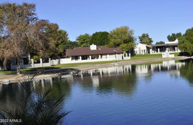 11032 N 28TH Drive unit: 303 photos photos