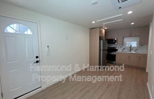 7107 1/2 Claire Ave. Gallery 3