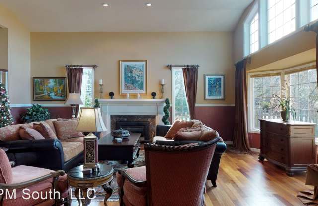 150 S 294th Pl Gallery 3