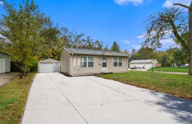 LaVista Home - 7425 South 69th Street, La Vista, NE 68128