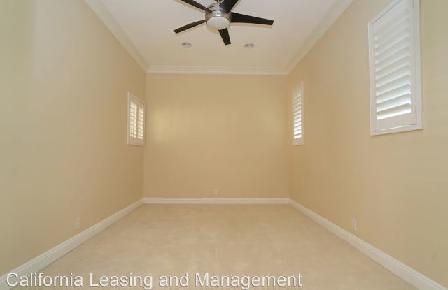 26647 Fallen Oak Court Gallery 4