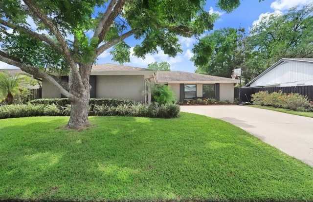 4412 STONEHENGE Road Gallery 2