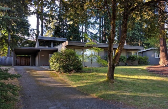 12234 NE 65th St - 12234 Northeast 65th Street, Kirkland, WA 98033