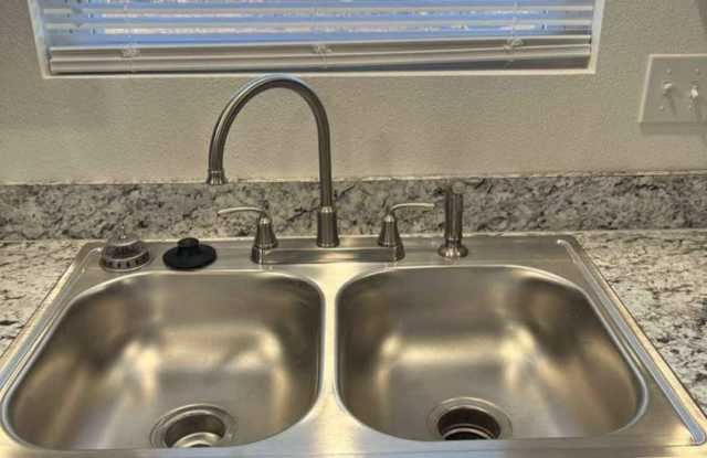 1201 Chica Ln - 1201 Chica Lane, Galena, KS 66739