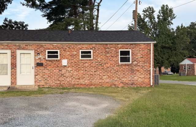 7815 Maris Rd Gallery 1