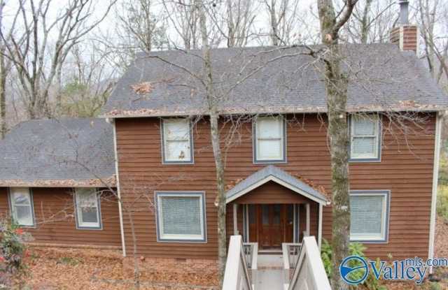 10009 Bayreuth Drive Gallery 1