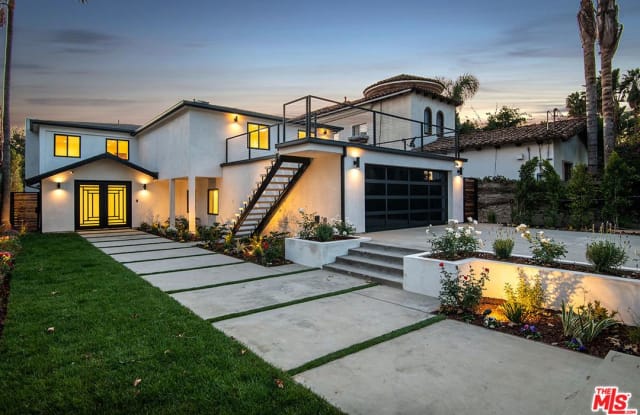10060 TOLUCA LAKE Avenue - 10060 Toluca Lake Avenue, Los Angeles, CA 91602
