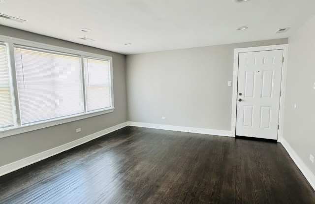 843 W 123rd St photos photos