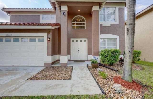10758 Lake Jasmine Drive Gallery 2