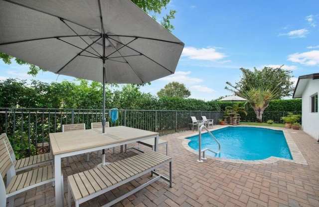 6372 Sleepy Willow Way photos photos