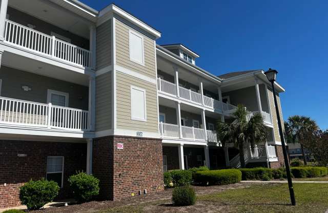 JULY SPECIAL!! $200.00 OFF YOUR FIRST 2 MONTHS RENT!!! 336 Kiskadee Loop Unit K photos photos
