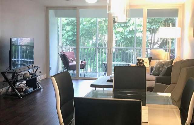 698 NE Spanish River Boulevard Gallery 3