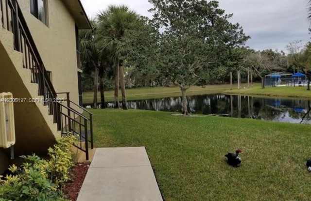 309 Lakeview Dr photos photos
