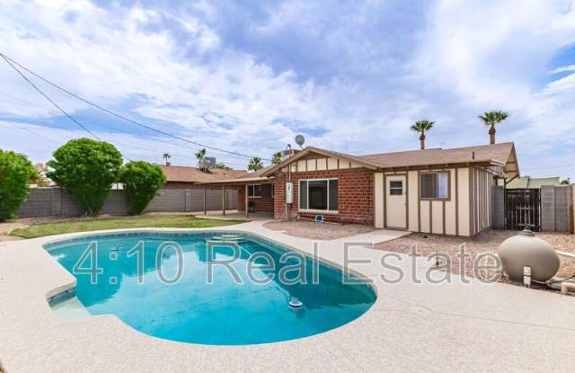 8716 E Holly St photos photos