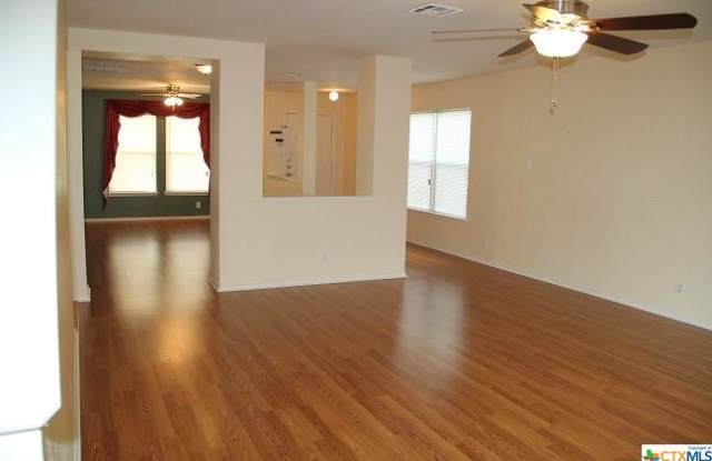 105 Cypress Court Gallery 4