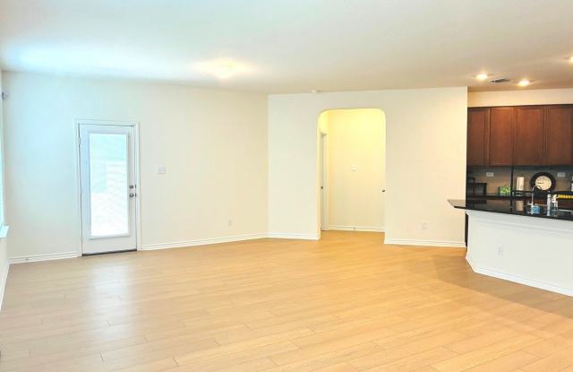 9507 HINTERLANDS DR Gallery 3