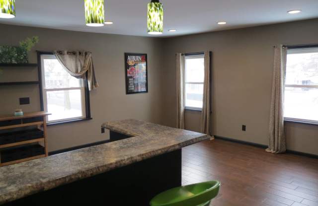 702 N Main Streets photos photos 702 N Main Streets photos photos