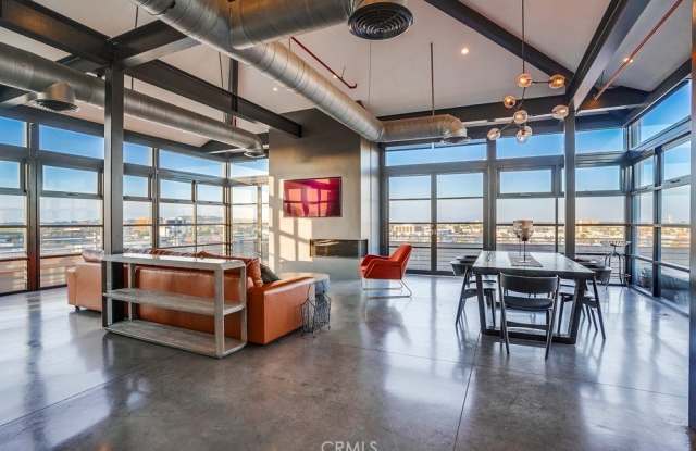 100 W 5th Street - 100 West 5th Street, Long Beach, CA 90802