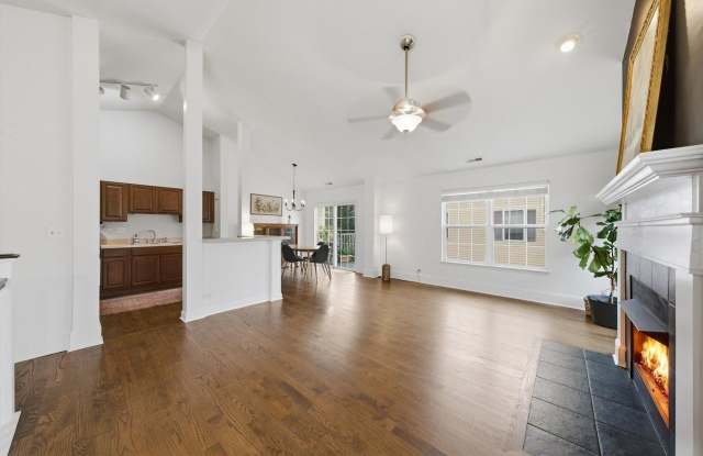 2353 Georgetown Circle Gallery 2