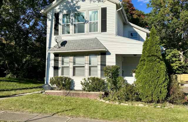 139 - 141 Wadsworth Ave. - 139-1 - 141 Wadsworth Avenue, Cuyahoga Falls, OH 44221