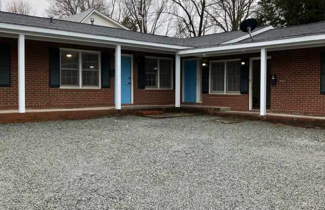 fully renovated two bedroom one bath Gallery 4