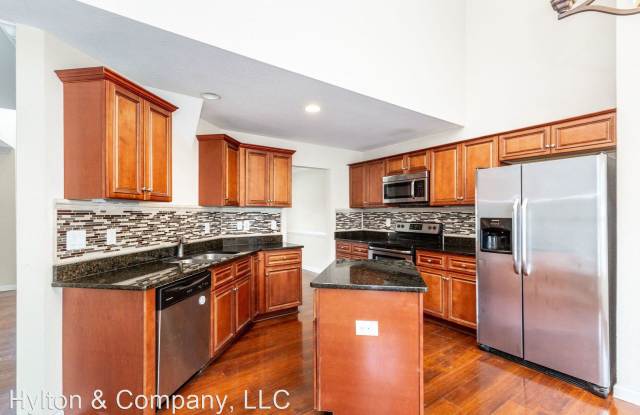 15300 Parkgate Drive Gallery 3