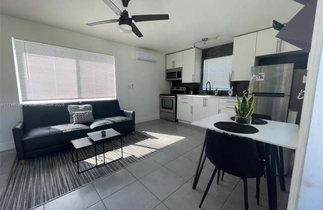 314 SW 13th St - 314 Southwest 13th Street, Dania Beach, FL 33004