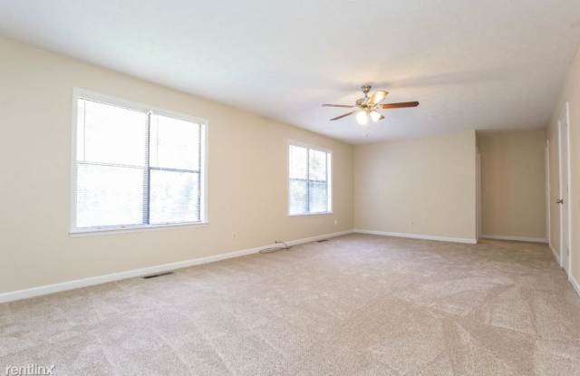 902 Steeple Chase Drive Gallery 4