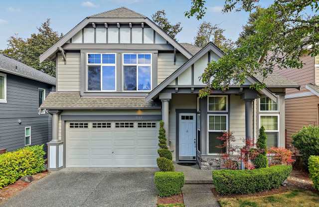 3-Bed, 2.5-Bath Beautiful Home in Issaquah Highlands Gallery 3