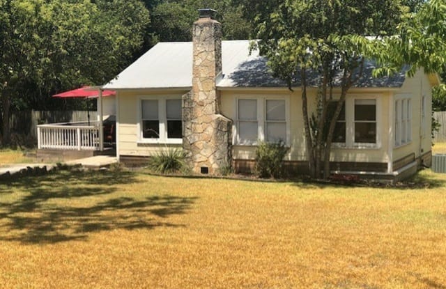414 OAK PARK DR - 414 Oak Park Drive, Boerne, TX 78006