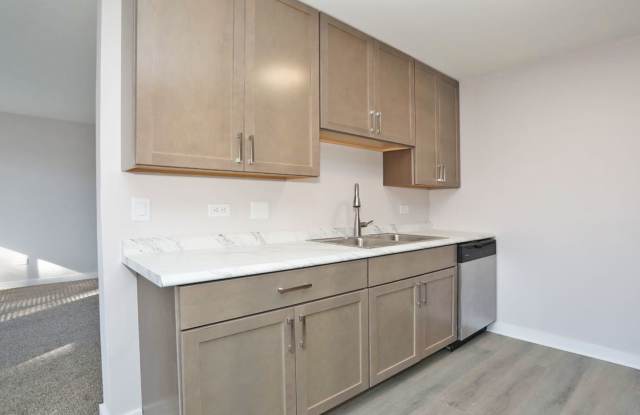675 Greenfield Court Gallery 4