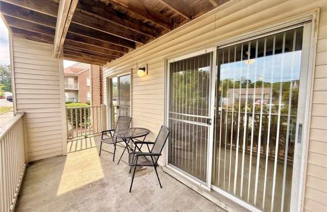 512 Thorncliff DR Gallery 4