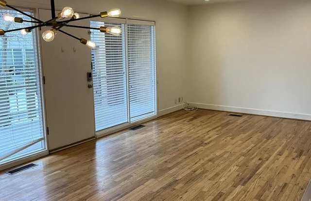 1935 S Douglas St Apt 2 - 1935 Douglas Street, Salt Lake City, UT 84105