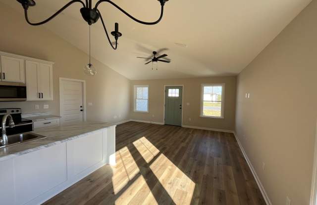 3 Bed 2 Bath Gallery 3