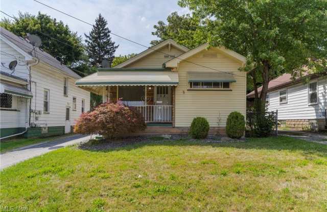 52 Rhoda Avenue photos photos