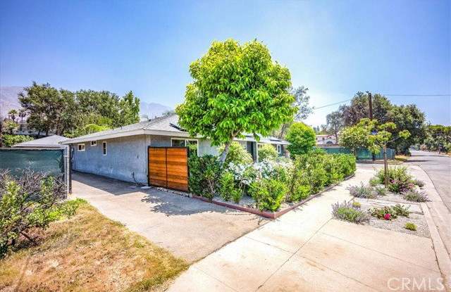 385 East Mendocino Street Gallery 2