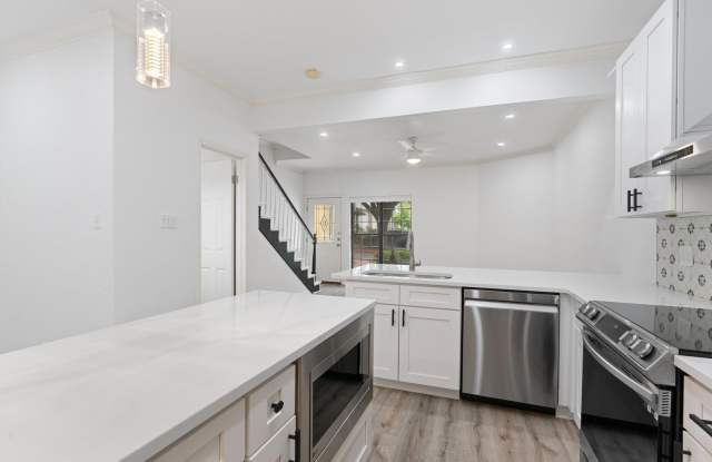 1307 Kinney Ave #148, Austin, Texas 78704 photos photos