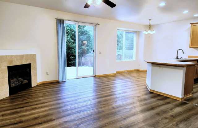 Comfort Meets Convenience in This South Hill Charmer! photos photos Comfort Meets Convenience in This South Hill Charmer! photos photos