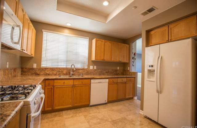 3317 E Metcalf Circle Gallery 4