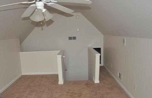 105 Pine Knoll Trace Gallery 2